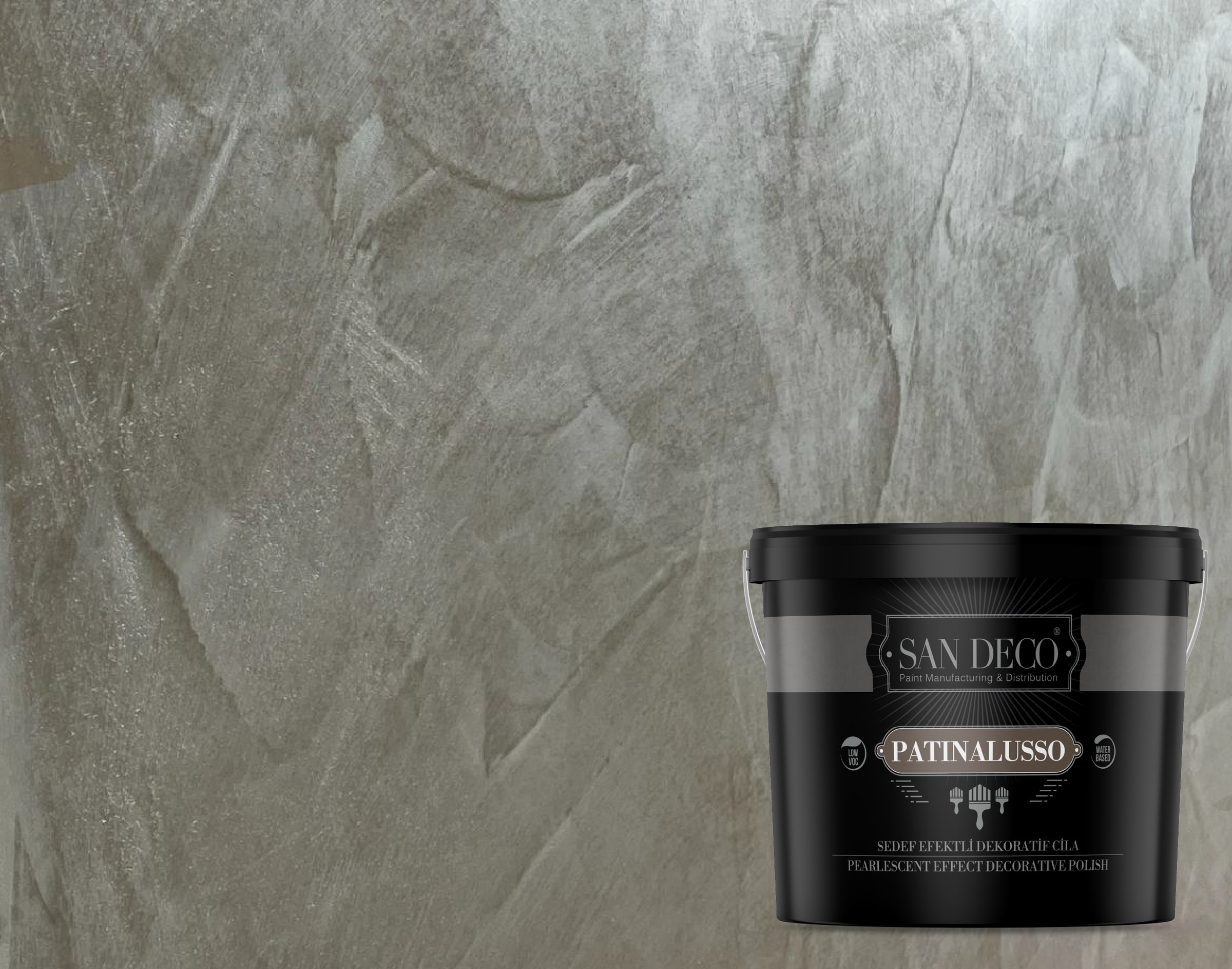 San Deco's own published image of Patinalusso — the tub standing against a wall polished to a grey pearl sheen.